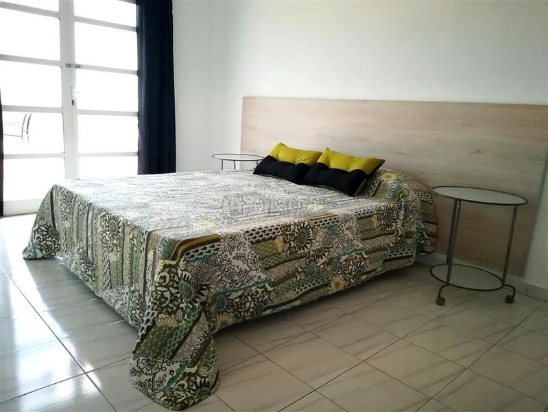 Foto 042102da-2b82-40ea-8d7c-7789a567295d. Casa se vende en Buzanada chalet independiente de 3 plantas! en Arona