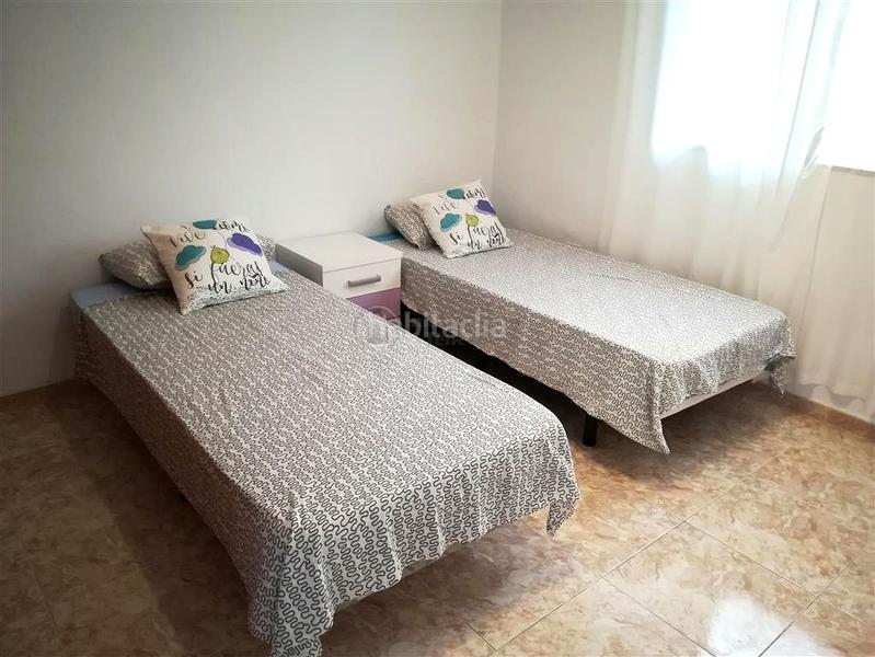 Foto 637c305e-59f8-49ad-838d-2607ad3ef745. Casa se vende en Buzanada chalet independiente de 3 plantas! en Arona