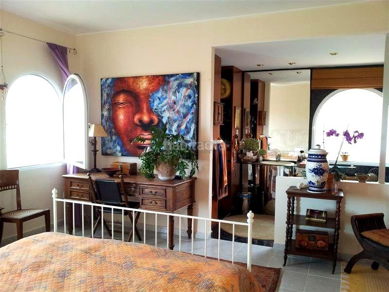 Foto 842690ad-62be-4617-a8c2-aebcb704f54f. Casa se vende en Buzanada chalet independiente de 3 plantas! en Arona