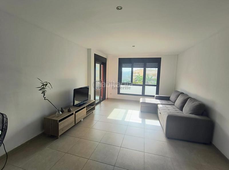 Foto 7461f9e3-8de9-4369-abde-6bd6f697ed76. Lloguer apartament amb aparcament piscina a Palm - Mar Arona