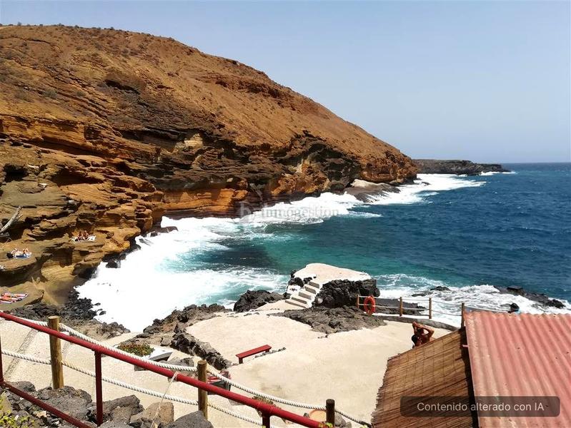 Foto 10158cac-26c9-4892-8d13-566cddbb3188. Maison avec piscine dans Costa del Silencio Arona