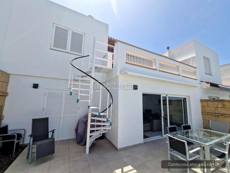 Foto cc413442-e634-4768-a40b-1617ed974d84. Maison avec piscine dans Costa del Silencio Arona