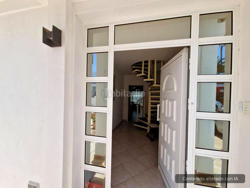 Foto e3febeb5-758e-49ae-a428-6ca48885994e. Maison avec piscine dans Costa del Silencio Arona