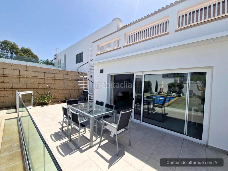 Foto fece4e65-eab6-4f1f-bb85-d47a3512e799. Maison avec piscine dans Costa del Silencio Arona