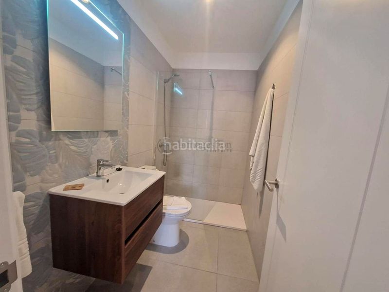 Foto 079fce3b-ad84-41eb-be17-a9432c9bb52d. Estudi amb piscina a Los Cristianos Arona