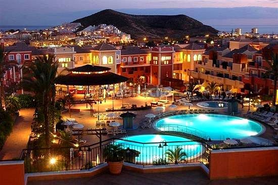 Foto 396c2a31-4a1d-4172-8f88-5894f8d0ea25. Estudi amb piscina a Los Cristianos Arona