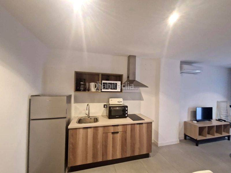 Foto 6e821442-9837-4c9c-8f7c-80e5d6e2e43d. Estudi amb piscina a Los Cristianos Arona