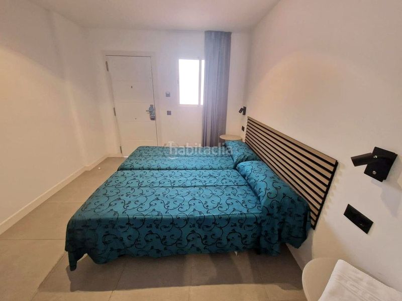 Foto b3c7ecb5-7648-40a5-af7d-fb083d677b08. Estudi amb piscina a Los Cristianos Arona