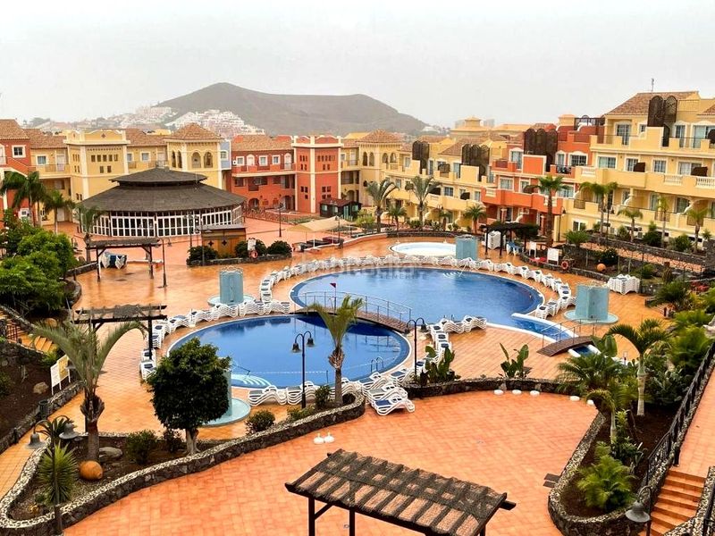 Foto f13ec05b-c800-4067-bc54-a2d6ced6ad3e. Estudi amb piscina a Los Cristianos Arona