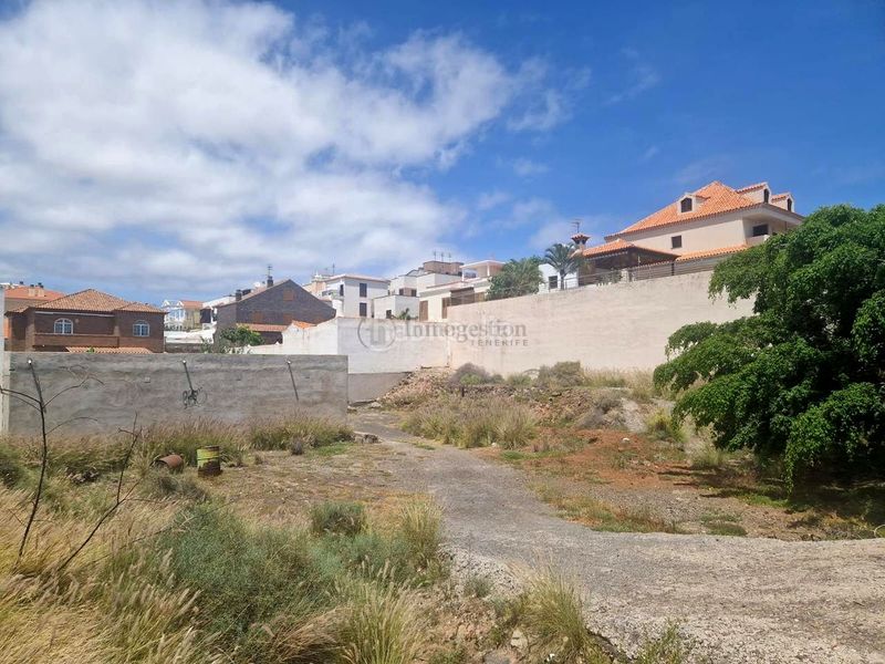 Foto 0bf274b1-052f-40d7-b162-ebf4893f4f07. Terreny residencial a Costa del Silencio Arona