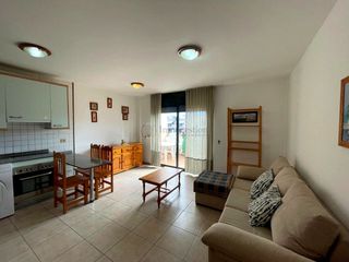 Affitto Piccolo appartamento  De la te. Se alquila en costa del silencio apartamento de 2 dormitorios