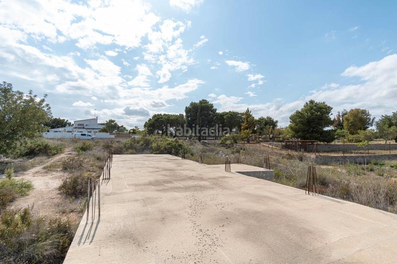 Foto 65743d0f-9c3c-48e0-87be-73e49b018194. Propriété dans lugar perleta poligono 2 2113 dans Perleta - Maitino Elche / Elx