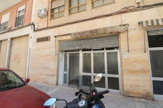 Local Comercial en Carrer pablo picasso 75. Local comercial en venta,  sector v,  110 metros, oportunidad ve