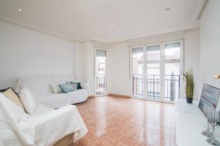 Pis  Calle fray pedro balaguer 1. Luz, amplitud y vida en altabix , piso en venta, despierta cada
