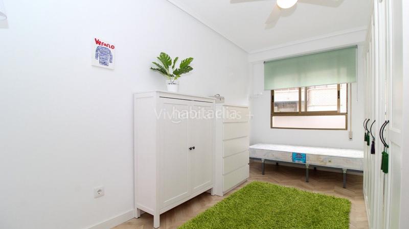 Foto dd0e96a8-873f-4b25-9c22-5fe6e9af43a7. Location appartement dans Reina Victoria - Miguel Hernández Elche / Elx