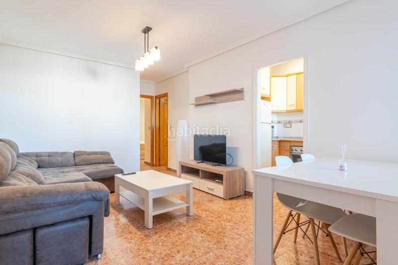 Foto b5ee5cc8-3bde-4e97-a7d7-1ded1b16aff8. Location rez-de-chaussée avec piscine dans Monte Faro-Altomar II Santa Pola