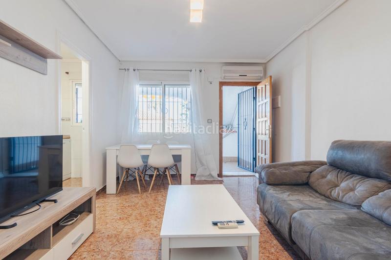 Foto c0f56450-1edd-4eb3-9b2b-cb081bfe8011. Location rez-de-chaussée avec piscine dans Monte Faro-Altomar II Santa Pola