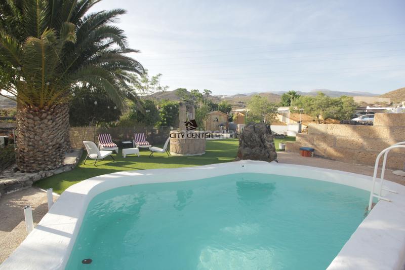 Foto 232898f8-a7e7-47fa-8492-9cafdc6d31d8. Country house with parking pool in San Miguel San Miguel de Abona