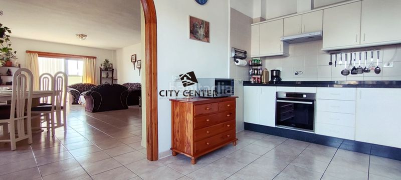 Foto 53bec75b-d7c4-44cf-9b84-01682f3d1ab1. Pis amb piscina a Costa del Silencio Arona