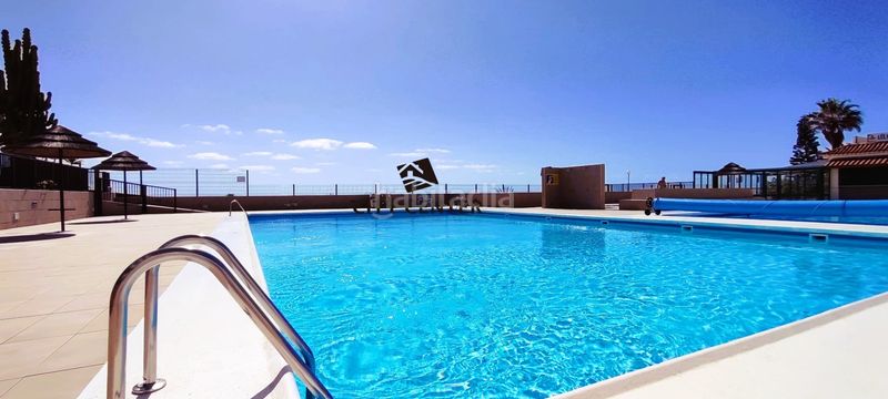 Foto 669a14b2-b3b2-4332-9703-080e60c40d46. Pis amb piscina a Costa del Silencio Arona