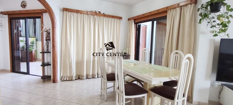 Foto 810ad06c-b97a-4e6e-8b42-2bbe729f1754. Pis amb piscina a Costa del Silencio Arona