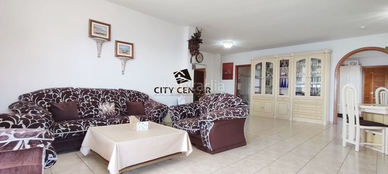 Foto a6e5850c-d829-4487-8e7a-6b5052a1361d. Pis amb piscina a Costa del Silencio Arona