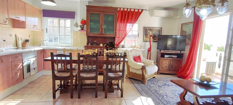 Foto af145f30-8717-42f4-a0b5-e737c9125383. Doppelhaus in Buzanada Arona