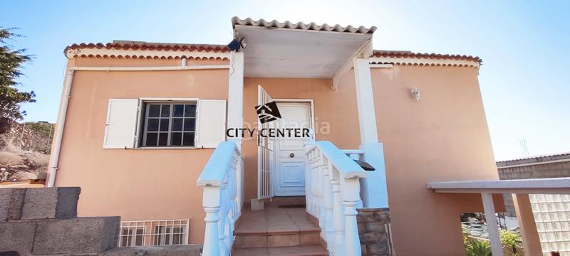 Foto c7f48e59-b7ea-419c-bfdd-71f98482b02c. Doppelhaus in Buzanada Arona