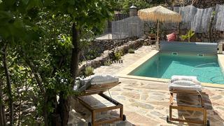 Casa a Granadilla de Abona ciudad. O1-finca en cruz de tea