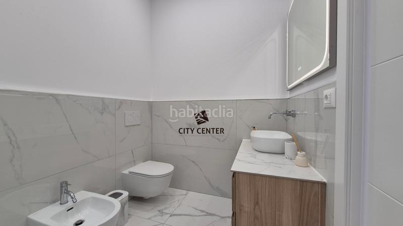 Foto f381623b-0756-4dd8-9efb-a0509a01a792. Pis amb aparcament piscina a Cabo Blanco Arona