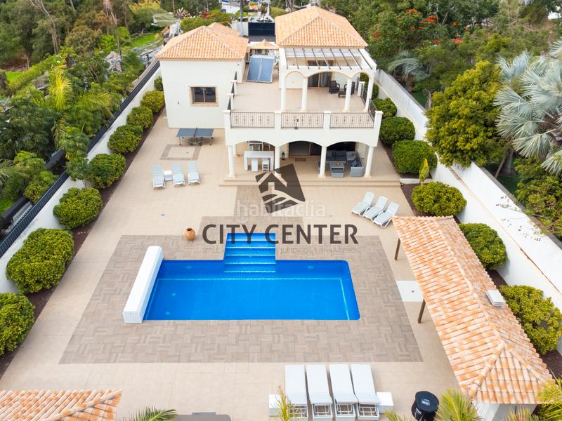 Foto 253683e5-18ed-4b4c-b748-3426d111fc2e. Xalet amb aparcament piscina a La Caleta Adeje