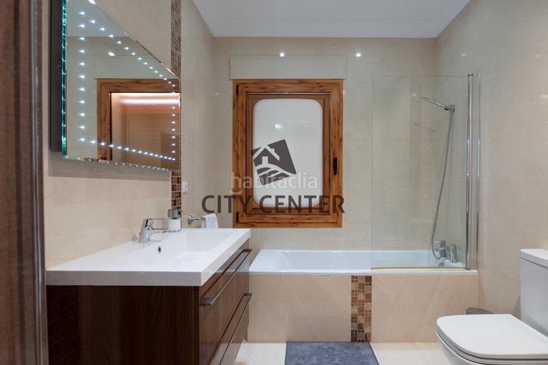 Foto 43bd11c2-c487-41e8-85d2-77d24eff5e9b. Xalet amb aparcament piscina a La Caleta Adeje