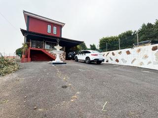 Xalet a La Esperanza - Llano del Moro. Se vende chalet