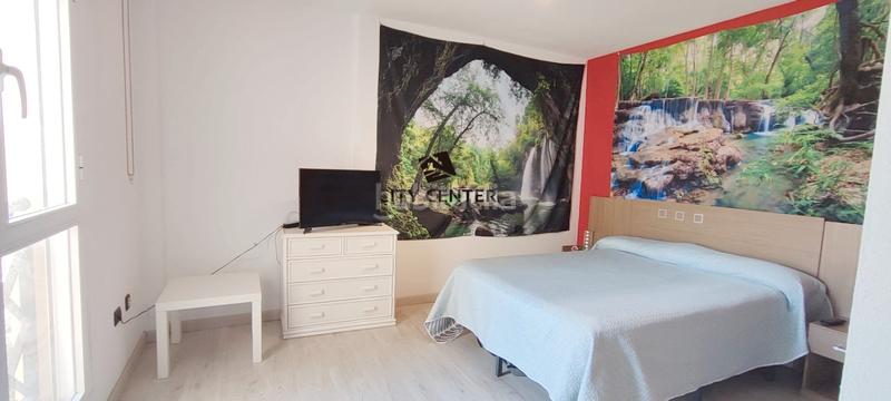 Foto fa20af48-c483-4c20-8a77-9e21ff0cb9f5. Dachwohnung mit pool in Cho - Parque de la Reina Arona