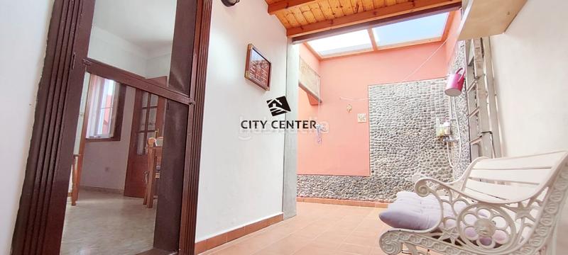 Foto baa86755-20a7-45f1-8328-4b4ee3c27cd1. Casa adosada en Las Rosas Arona