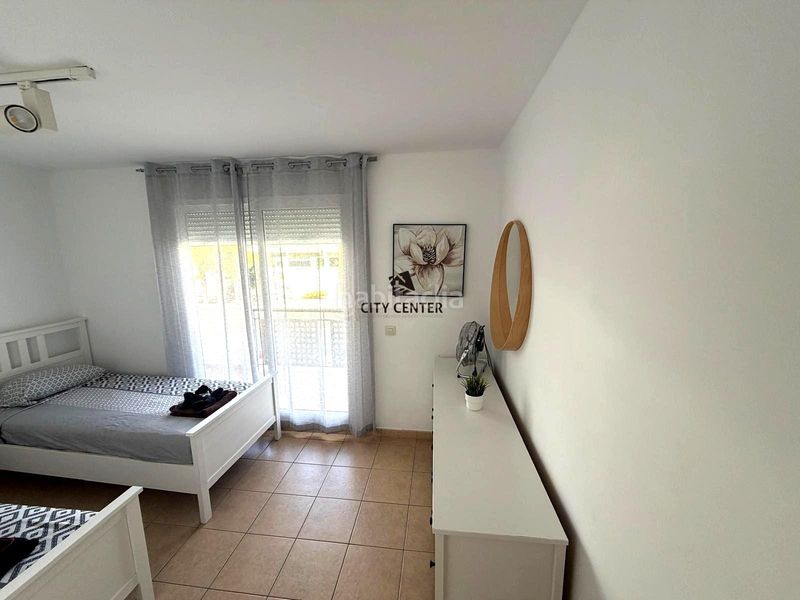 Foto 7f36925d-d567-4d57-9cd4-a89fba35c53c. Casa adossada amb aparcament piscina a Playa Fañabé Alto Adeje