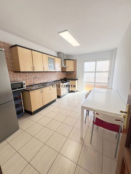 Foto cab42fa1-baf4-4f92-a342-a70a9687d61d. Casa adossada amb aparcament a Valle San Lorenzo Arona