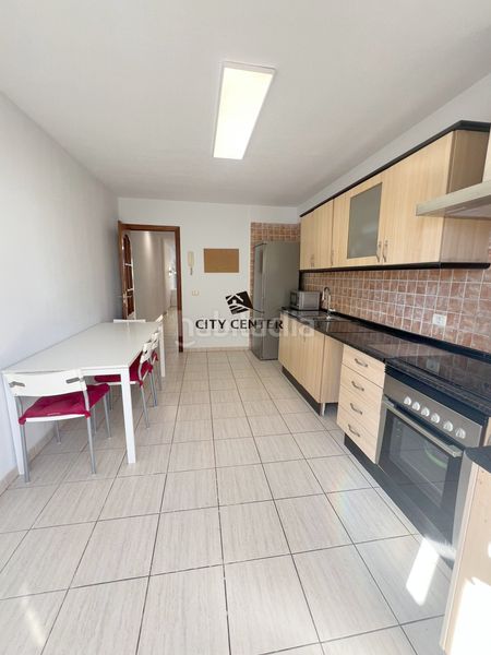 Foto e17d7620-79d9-4862-8cdd-1e529af10165. Casa adossada amb aparcament a Valle San Lorenzo Arona