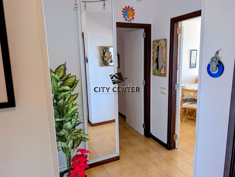 Foto 0203b3f3-a4c4-418c-b36f-cf6471126626. Apartament amb aparcament a Playa de las Américas Arona