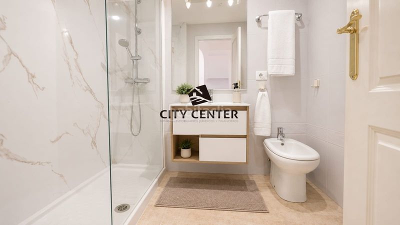 Foto 60cbc99f-aca9-4b6f-b62f-8c0db6e3dc94. Apartament amb aparcament a Valle San Lorenzo Arona