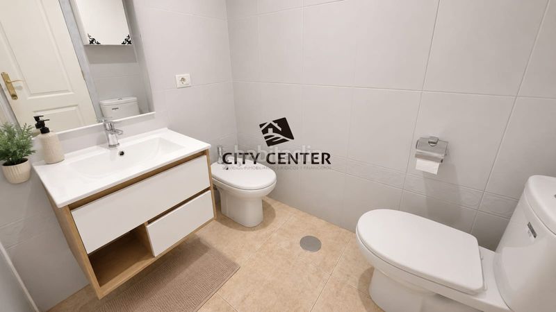 Foto f10f4fcb-f906-48a9-a17a-50d0a746e821. Apartament amb aparcament a Valle San Lorenzo Arona