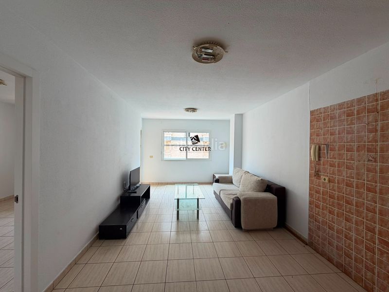 Foto fef37318-f6f8-4846-bbb3-a8778d0974e0. Pis a calle anaga 6 a San Isidro Granadilla de Abona
