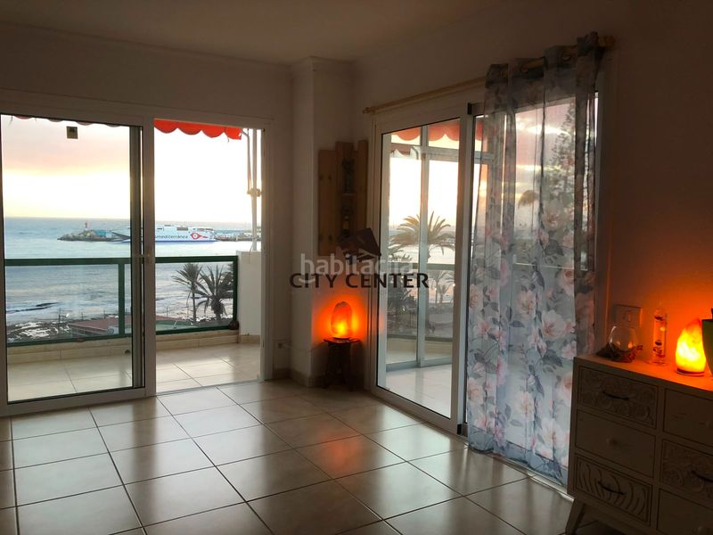 Foto 9050db8c-f20c-4d14-bf52-587225e7c7e8. Appartement mit pool in Los Cristianos Arona