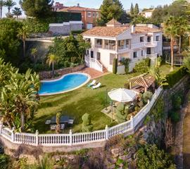 Casa a El Paraíso. Encantadora villa con vistas panorámicas en el paraíso alto, ben