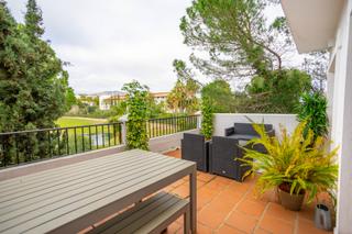Maison jumelée à La Quinta. Adosado con vistas al golf en la quinta