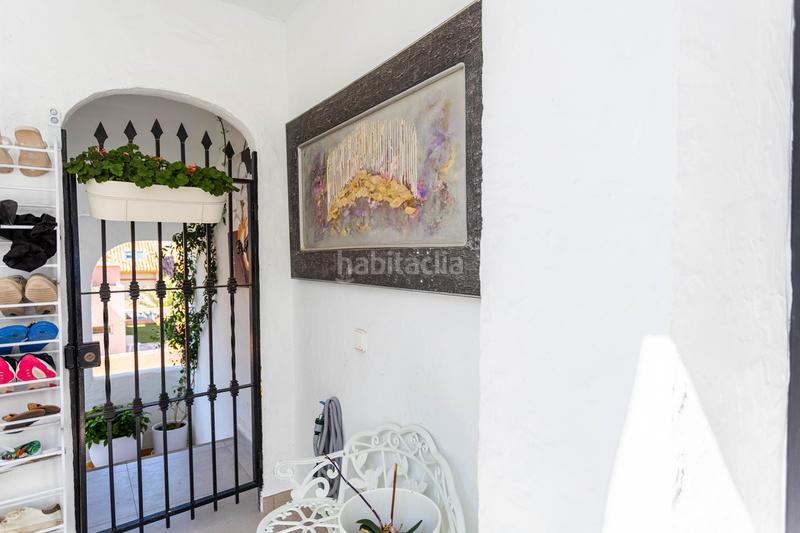 Foto af206b12-8387-43c3-9e89-e3b8d4ced2f0. Ático  con vistas panorámicas al mar y a la montaña, coto real, milla de oro en Marbella