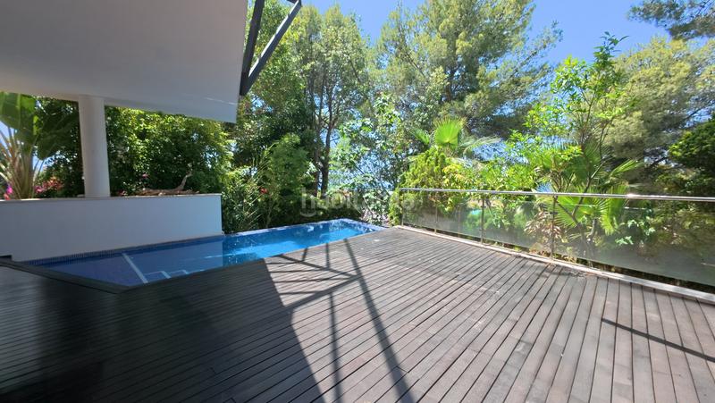 Foto 87b95e48-6256-4857-823f-31042dadf245. Casa pareada pareada con piscina en meisho hills, Sierra Blanca en Marbella