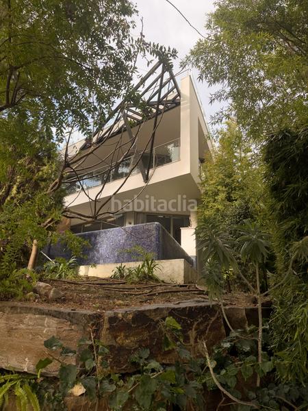 Foto aa27fd93-3a88-40b0-9cb4-39870845a616. Casa pareada pareada con piscina en meisho hills, Sierra Blanca en Marbella
