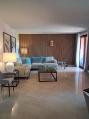 Rent Apartment in Las Chapas - Alicate Playa. Ático de cuatro dormitorios junto a la playa en alicate playa, m