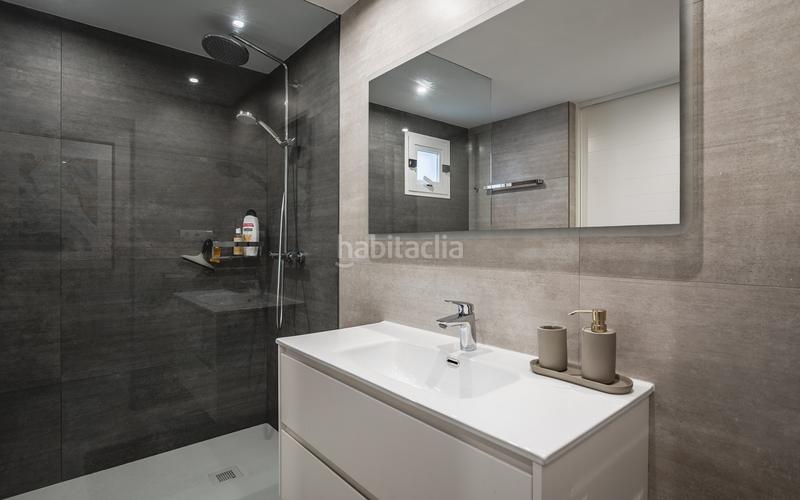 Foto 774a240f-3d33-4c18-9a2b-0357ceb074f2. Apartamento  de tres dormitorios llave en mano en marina Puente Romano en Marbella